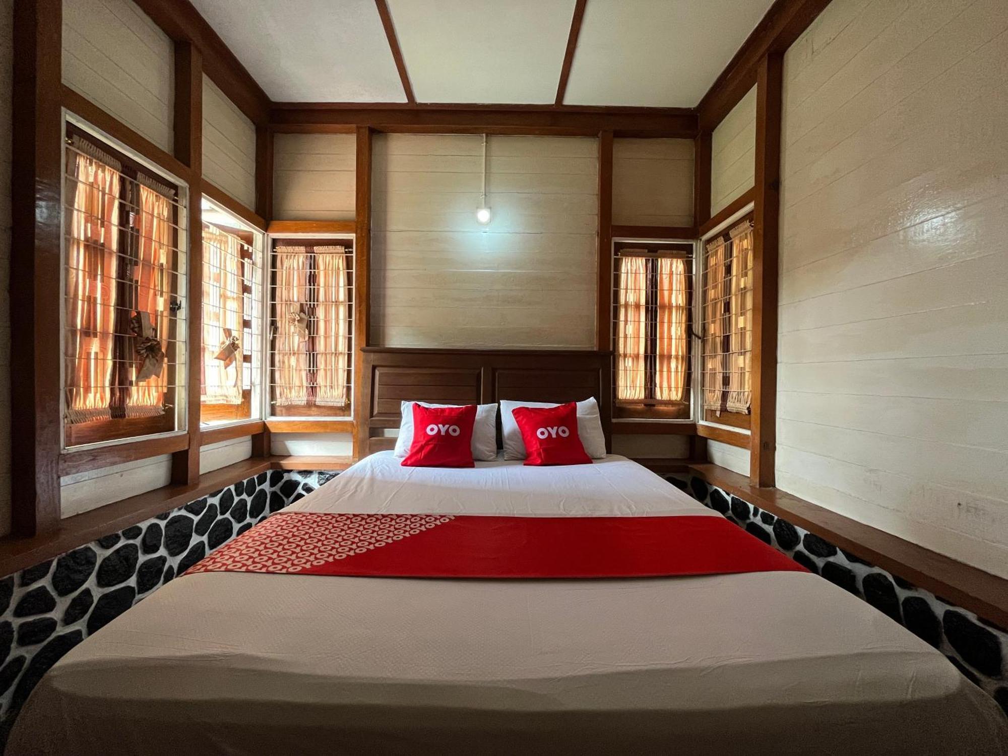 Oyo 93277 Kemiloko Syariah Hotel